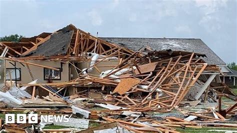 Deadly Tornadoes Batter Southern Us States Bbc News