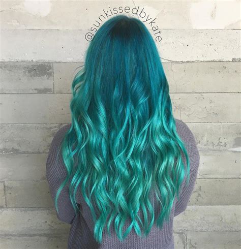 20 Hair Styles Starring Turquoise Hair Turquoise Hair Color