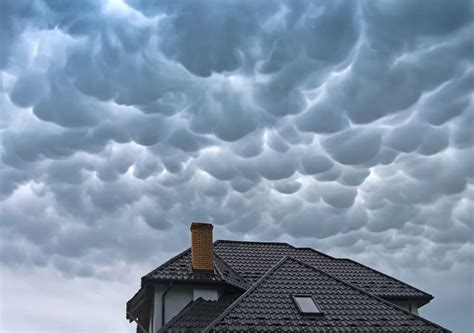 Unusual Mammatus Clouds Seen In The Uk And Germany