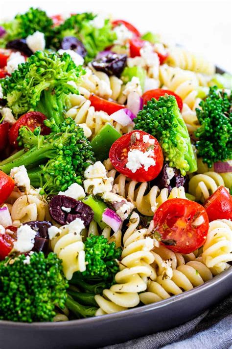 Chicken macaroni salad a pinoy style christmas recipes. Greek Broccoli Pasta Salad | The Recipe Critic