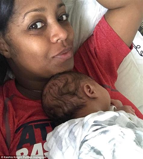 New Mom Keshia Knight Pulliam Shares Awkward Hospital Tale Daily Mail