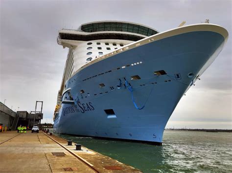 Royal Caribbean Blog - Unofficial blog about Royal Caribbean cruises
