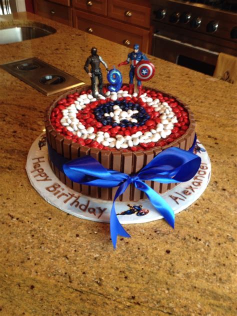 + 3 545,41 rub доставка. Pin by Jenniffer Hilton on Cakes For Isaac | Marvel cake ...