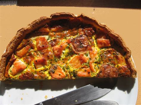 Quiche au saumon frais et à la courgette Recette de Quiche au saumon
