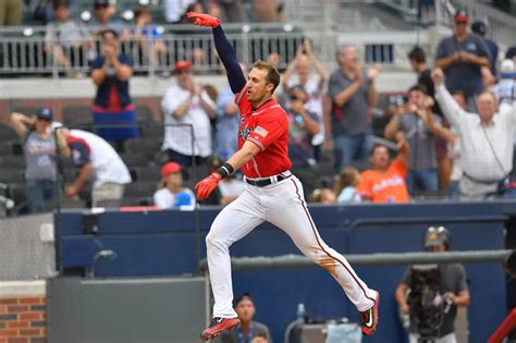 atlanta braves news braves make a habit out of walk off wins