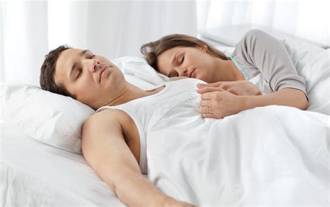 Sleep Sleep Bedroom Relationship Hugs And Kisses