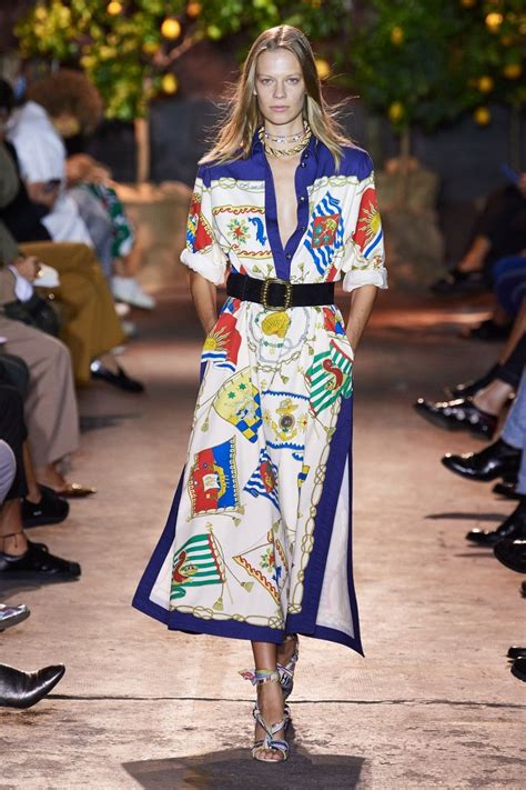 Etro Spring 2021 Ready To Wear Collection Runway Looks Beauty Models
