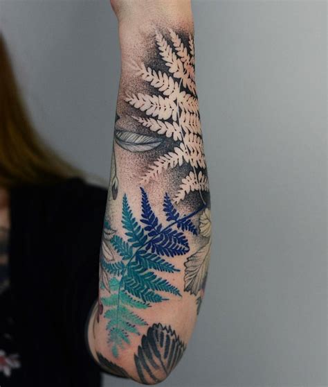 Stunning Tattoo No Outline Tattoos Fern Tattoo Body Art Tattoos