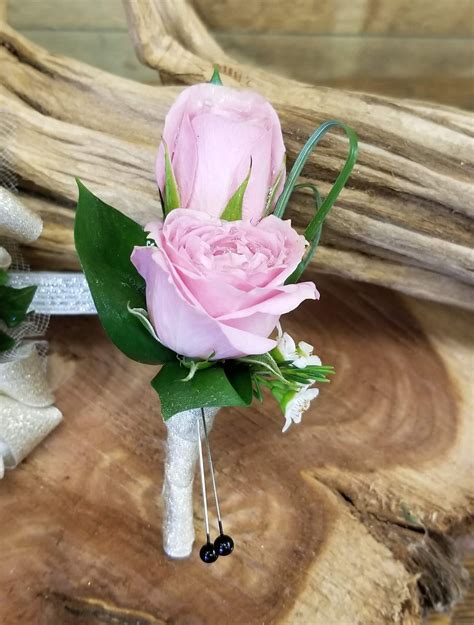 Pink Rose Boutonniere In Saugus Ca Charmaines Bouquet Canyon Florist