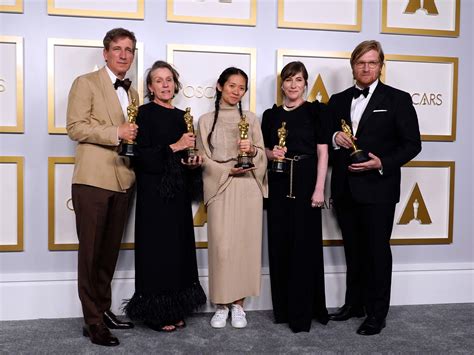 Die Oscar Verleihung 2021 Alle Gewinner Oscars Viennaat