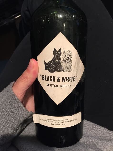 Vintage Black And White Scotch Whiskey Drinks Planet