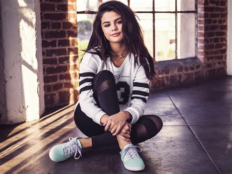 Why Selena Gomez Is The Most Followed Person On Instagram ~ Dnb Stories