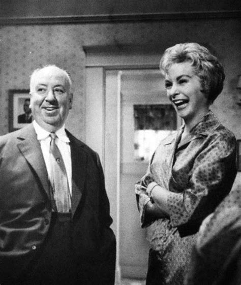 Alfred Hitchcock And Janet Leigh Rare Weird And Awesome Celebrity Photos Photos De Célébrités