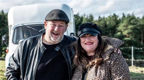 Johnny Vegas Carry On Glamping Gets Second Series On Channel 4 Tellymix
