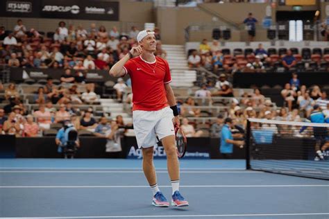 Shapovalov has been working with youzhny since the summer, and while they haven't spent every week together since, the improvement in the canadian's game during that time has been obvious. Denis Shapovalov Bio, Facts, Nationality, Net Worth, Age, Wiki, Family, Parents, Height, Ranking ...