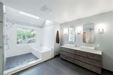 Use our kitchen design tool to create the space you've been envisioning. Sleek modern master bathroom - Contemporary - Bathroom ...