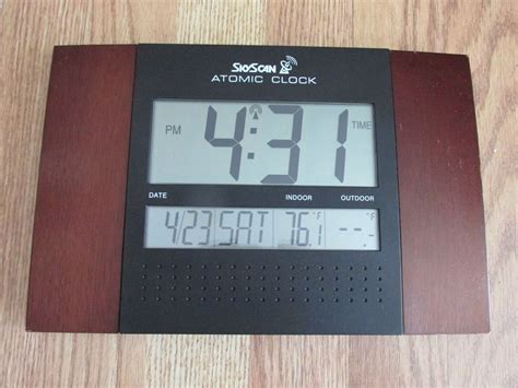 Skyscan Atomic Clock Weather Station