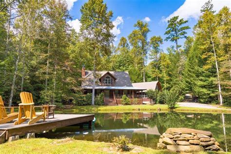 Enjoy horseback riding, whitewater rafting, hiking, biking, fishing, and all of the natural adventures that georgia's appalachian region has to offer. Georgia Mountain Cabin Rentals - Fannin County Chamber of ...