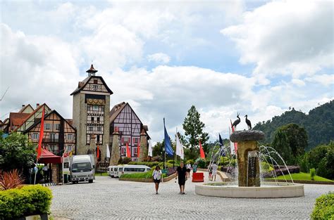 It's amongst the newest highlands in malaysia apart take the karak highway and get off at janda baik exit.you can also take the shuttle bus operated by bukit tinggi resort from berjaya time square, or. Trip to Bukit Tinggi Malaysia - Berjaya Hills: Colmar ...