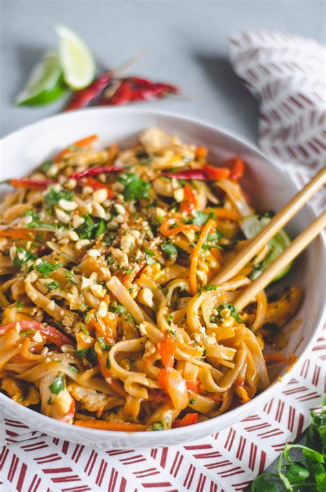 And, holy moly, 19 miles!? Easy Spicy Chicken Pad Thai - My Modern Cookery