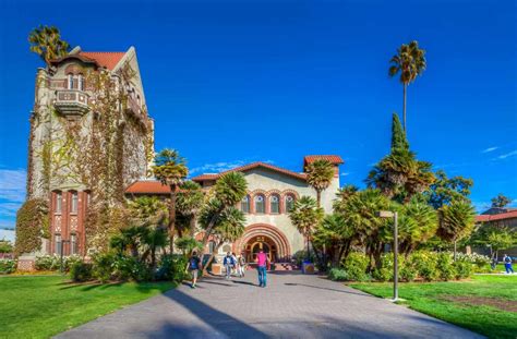 Experience San Jose State University In Virtual Reality