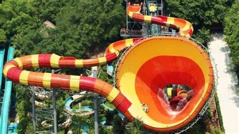 Today we bring you into the water theme adventure park (sunway lagoon) in kuala lumpur (malaysia) and show you the fun rides that we went on! Sunway Lagoon Malaysia Punya 80 Rides Seru Tiket Diskon ...