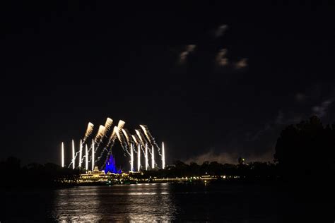 Magic Kingdom Fireworks from TTC - Disney World - Guide2WDW