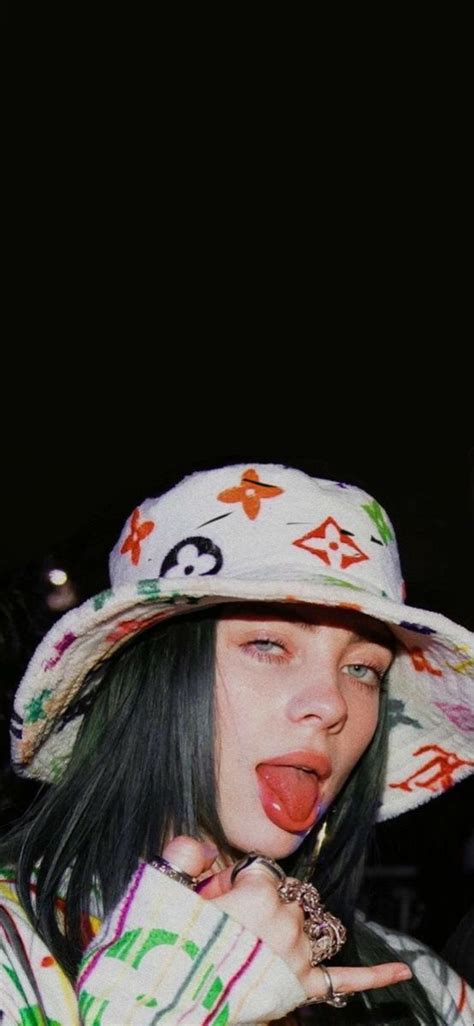 879 652 wallpapers, 2 397 705 503 downloads, 512 383 users. Black Billie Eilish wallpaper in 2020 | Billie, Billie ...