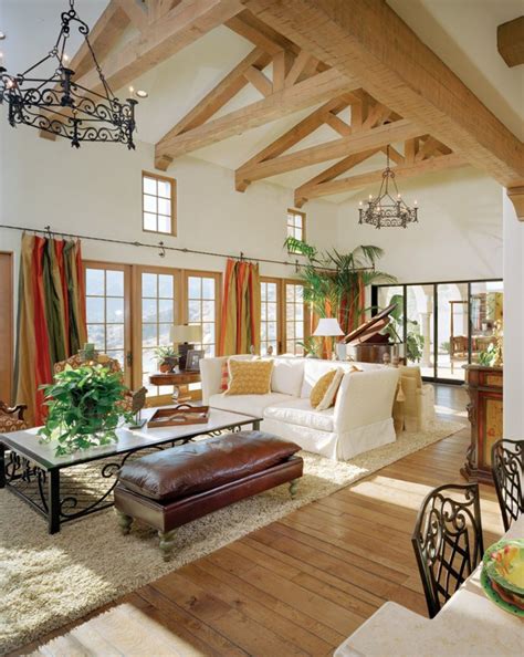 Home decor ideas to make the most of your space. Mediterranean-Style living room design ideas