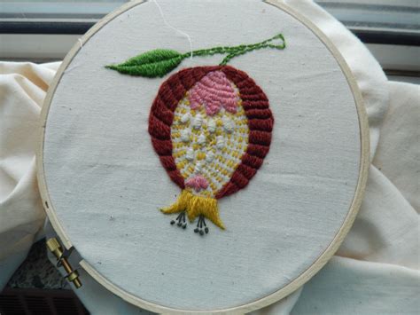 Learning Crewel Wool Embroidery Pomegranate Motif Embroidery