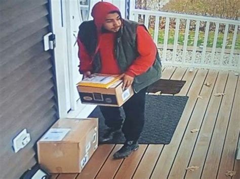 Police Seeking Thief Who Stole Packages Off Porch In Newington