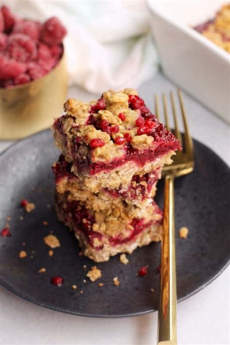Traditionally, shortbread is all about the butter; Vegan Raspberry Oatmeal Bars (Kid-Friendly!) - Hummusapien ...