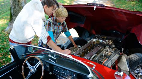 Do These 5 Car Maintenance Tasks And Keep Your Car On The Road Forever
