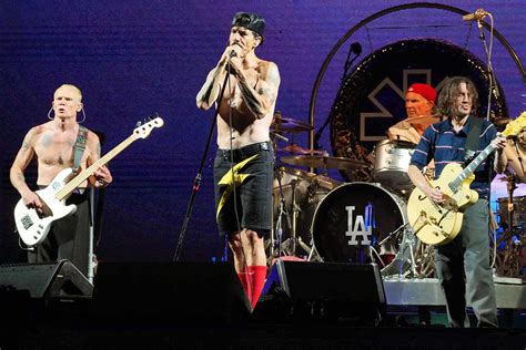 Red Hot Chili Peppers Extend Unlimited Love Tour Into 2024