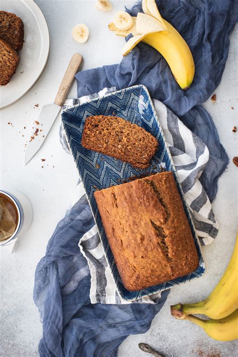 Healthy Banana Bread - Feasting not Fasting