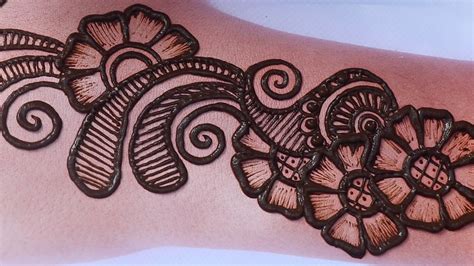 Beautiful Short Henna Mehndi Design Arebic Easy New Henna Design Latest Mehndi Design 2020