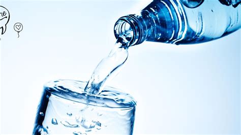 6 Zeichen Dass Du Mehr Wasser Trinken Solltest