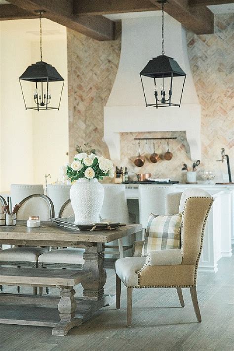 Beautiful Rustic Dining Rooms At Mike Howard Blog