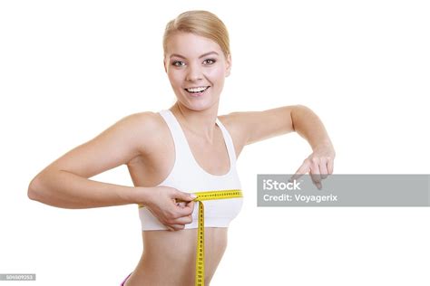 다이어트 여자아이 측정 테이프 측정 상장형 가냘픈에 대한 스톡 사진 및 기타 이미지 가냘픈 강박 개념 Istock
