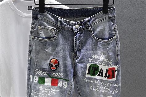 Vintage Clothing Supplier | Used Vintage Clothes wholesaler