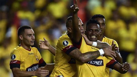 Access all the information, results and many more stats regarding barcelona sc by the second. BARCELONA SC GOLEÓ A SPORTING CRISTAL Y DEJÓ LA LLAVE CASI ...