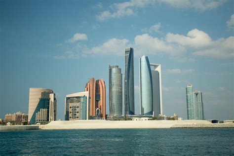A Beginners Guide To The Amazing Abu Dhabi Well Known Places