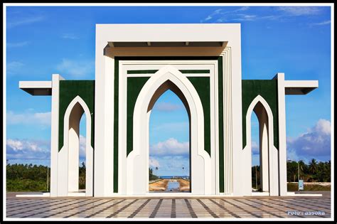 Desain rumah biro arsitek interior k5. Natuna Bertuah: Masjid Agung Natuna di kab Natuna, Kepulauan Riau