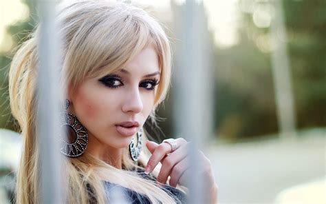 Model Blonde Hoop Earrings Women Outdoors Hazel Eyes Women