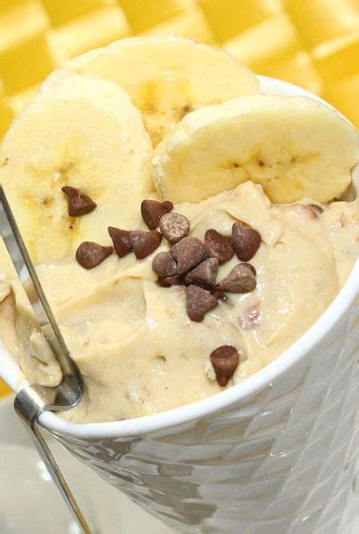 Alta cocina Cremoso helado de banana con sólo dos ingredientes Sin