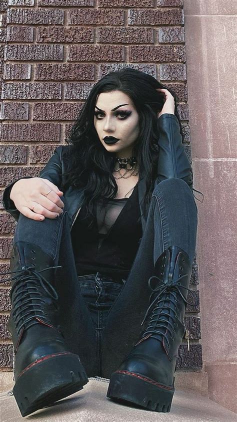 Dahliawitch On Instagram ️🖤 Gothic Girls Goth Outfits Gothic Outfits