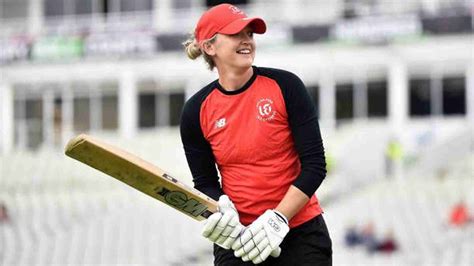 Happy To Be A Part Of It Former England Cricketer Sarah Taylor Announces Partners Pregnancy