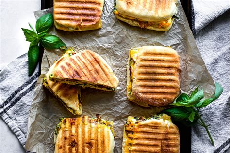Veggie Loaded Egg And Bacon Breakfast Paninis — My Diary Of Us