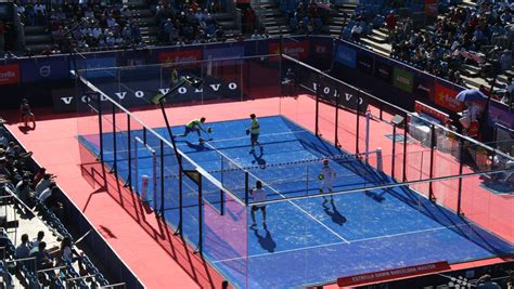 Padel is a form of racquet sport and is a close relative of tennis. Wat is padel - Padelclub DunaMar