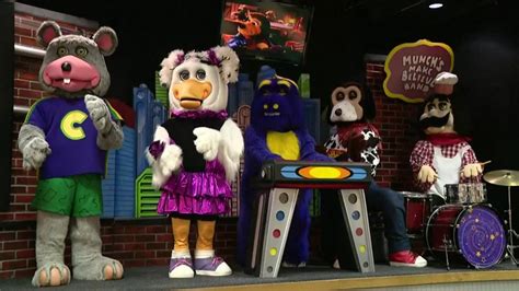 Bye Band Chuck E Cheese Removes Animatronics From All Locations